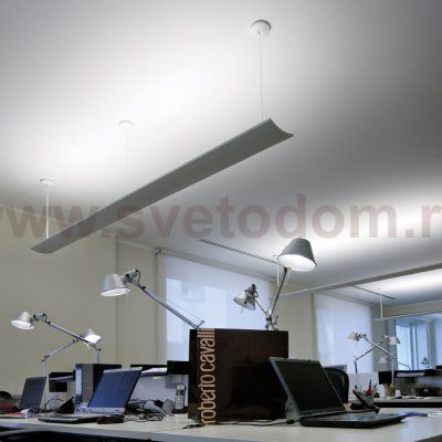 Струбцина Artemide A004100 Tolomeo