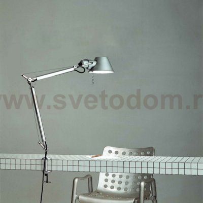 Струбцина Artemide A004100 Tolomeo