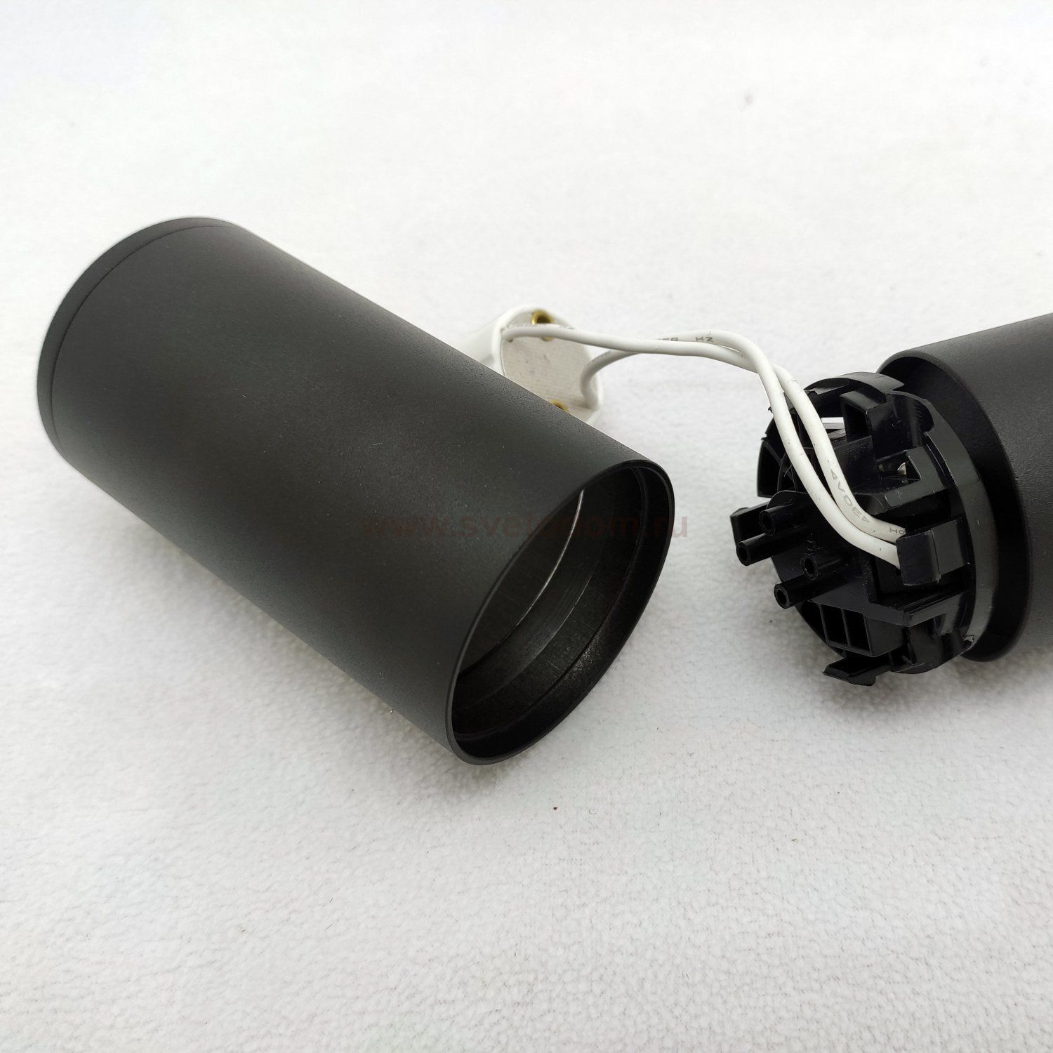 Светильник стакан белый поворотный Maytoni C051CL-01W