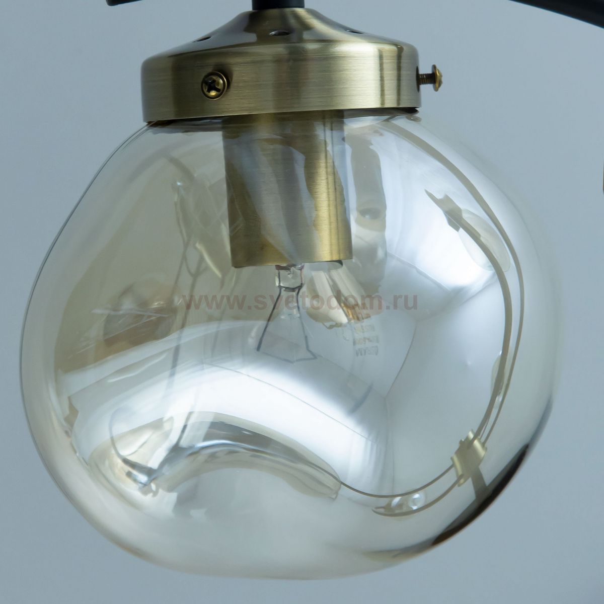 Люстра на штанге Citilux CL110165 Фабула