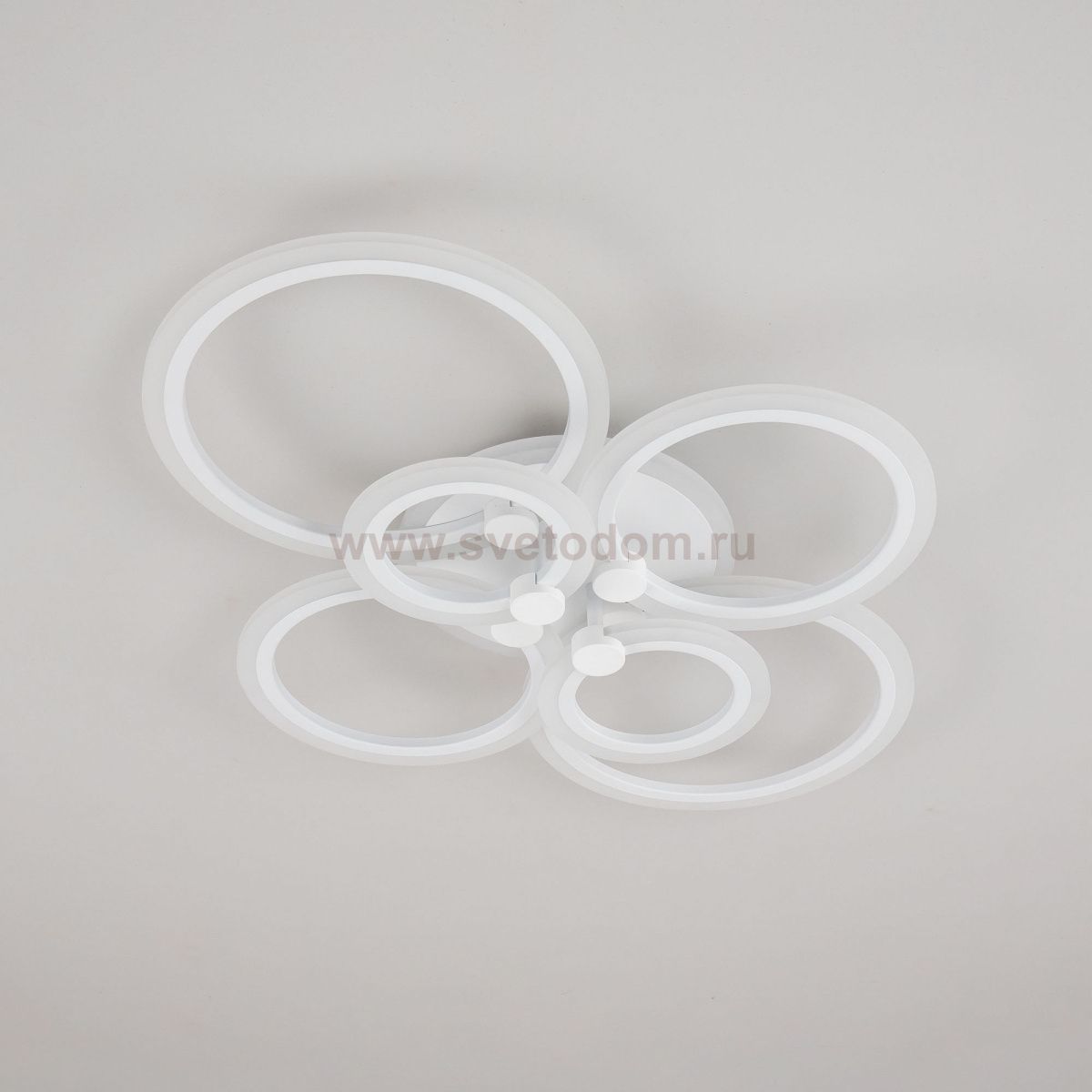 Люстра Citilux CL237B160E