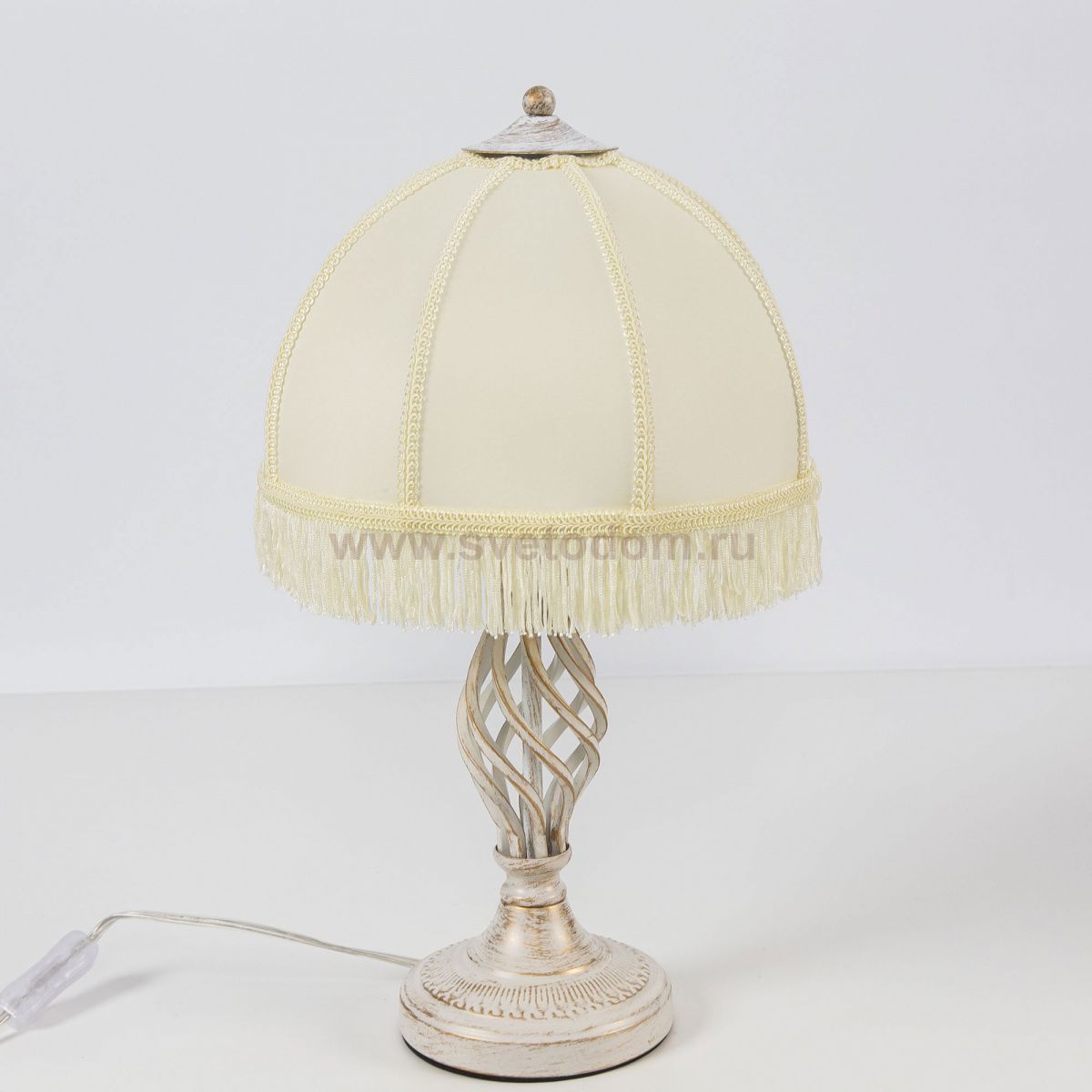 Настольный светильник Citilux CL407801 Базель