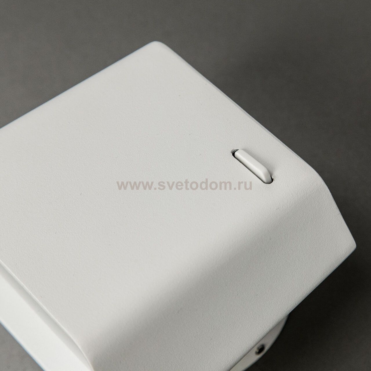 Светильник с выключателем Citilux CL533410N