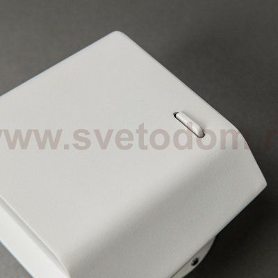 Светильник с выключателем Citilux CL533410N