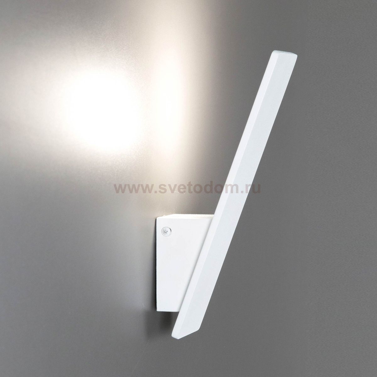 Светильник настенный Citilux CL704020N