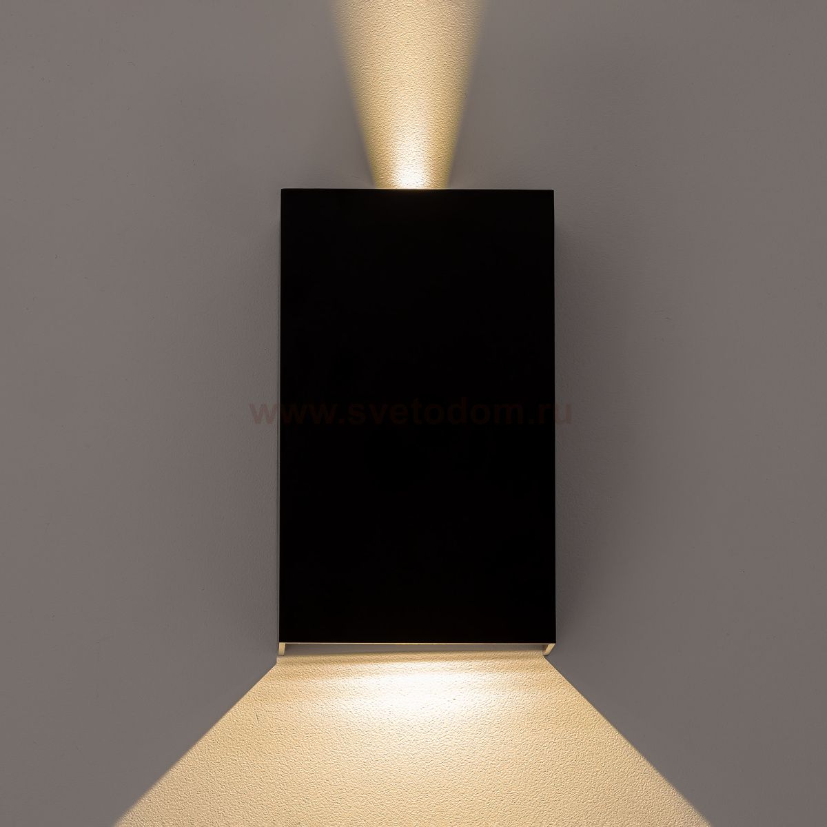 Уличный настенный светильник Citilux CLU0741 STELS