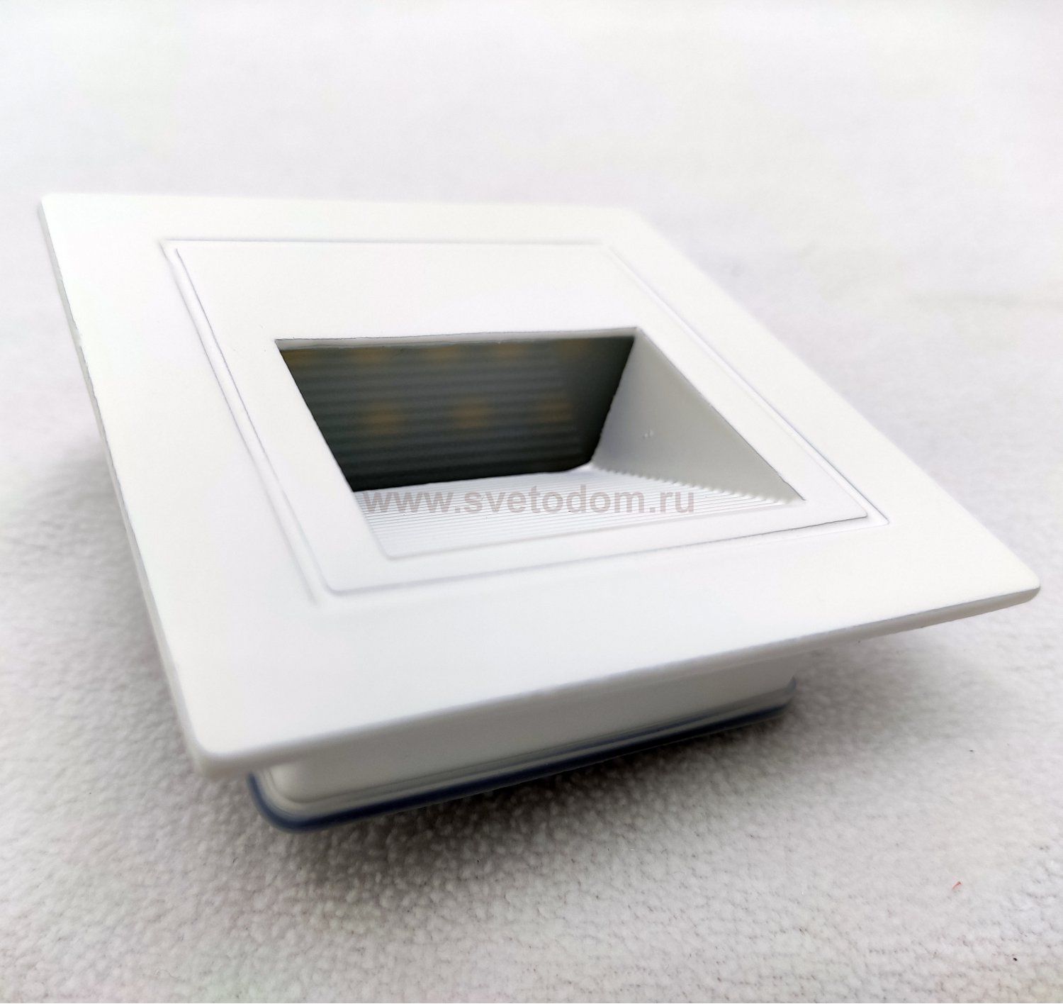 Светильник Denkirs DK1016-WH