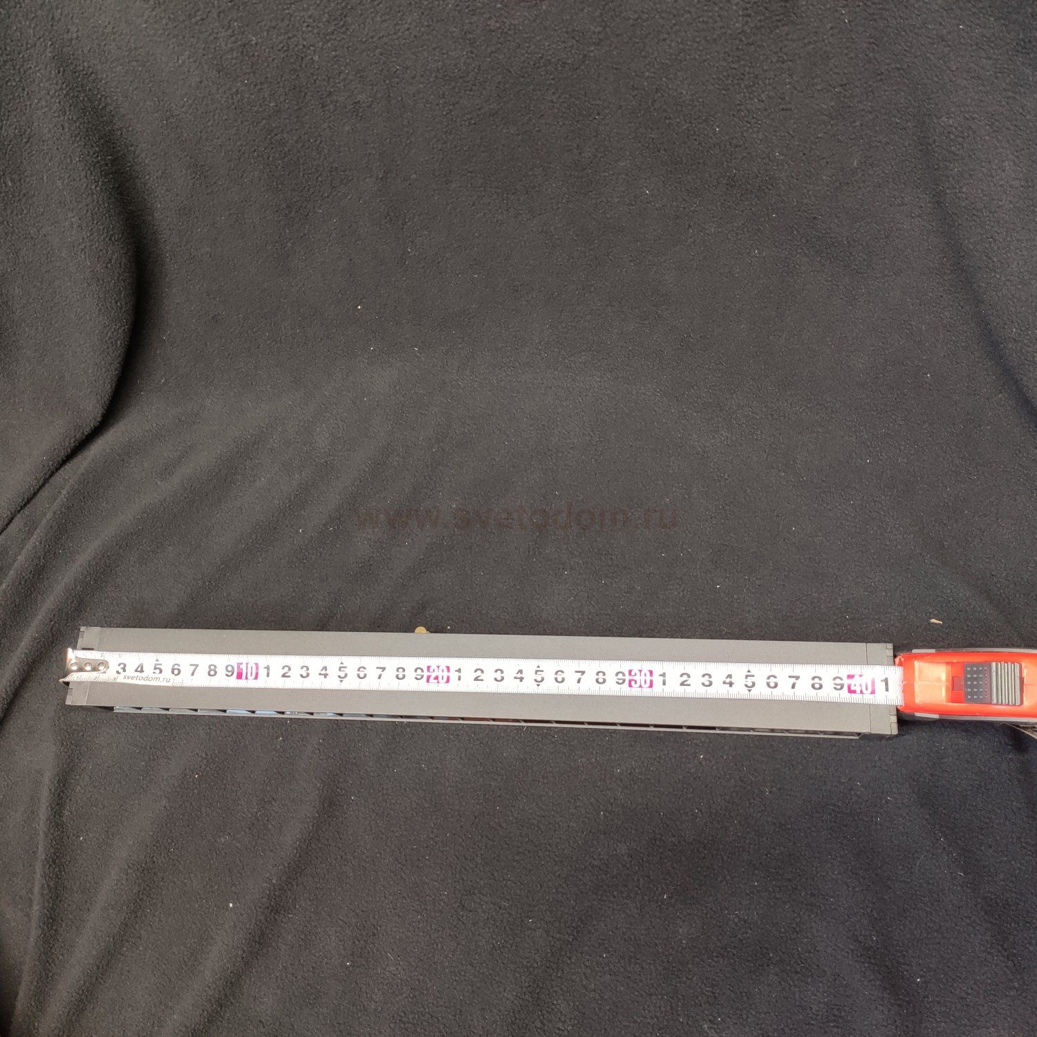 Светильник для магнитного шинопровода Denkirs DK8002-BK