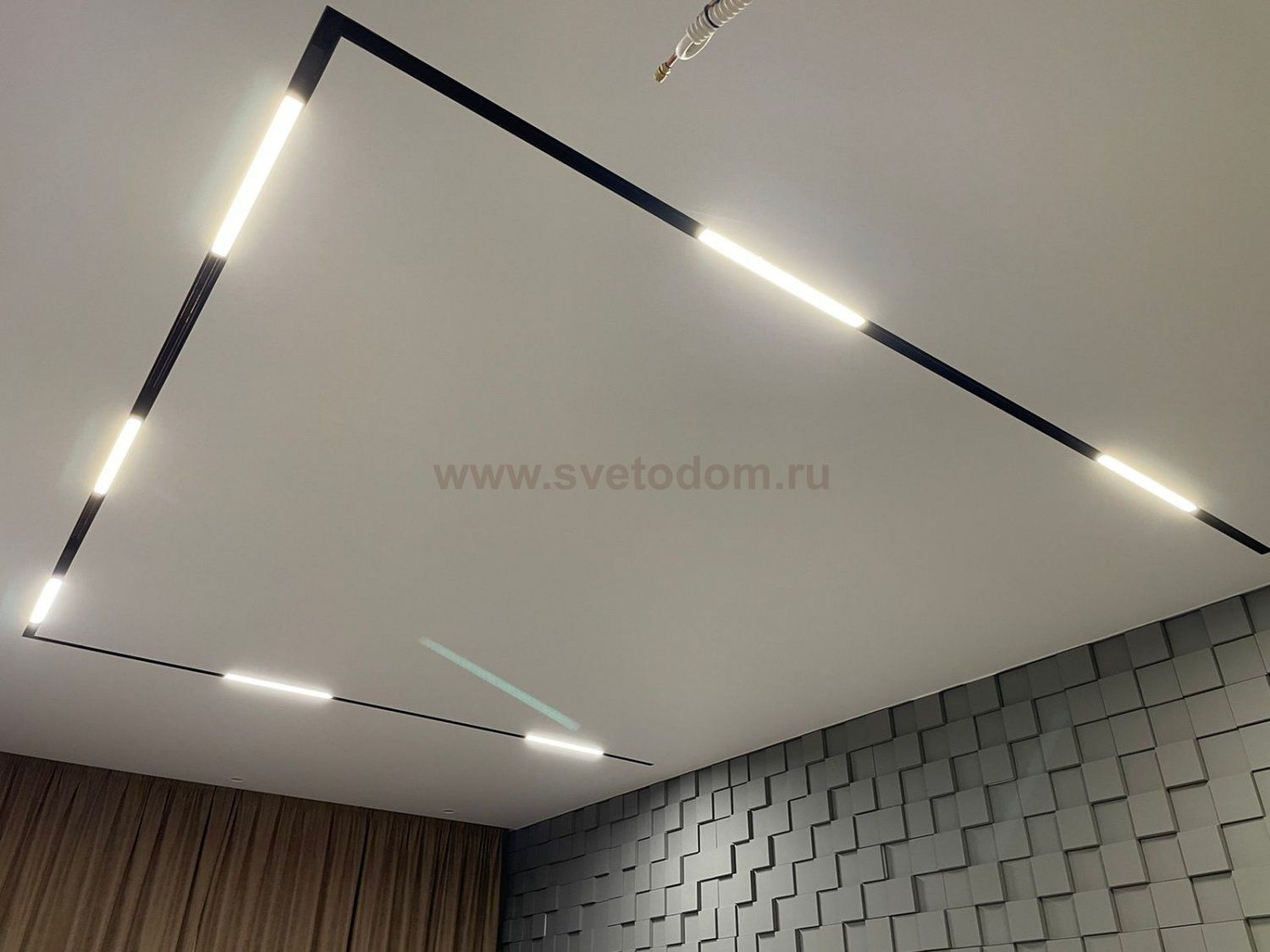 Светильник Denkirs DK8004-BK