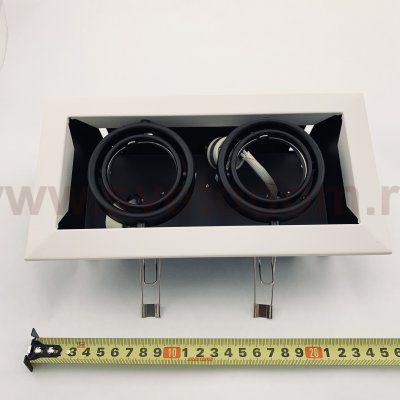 Встроенный светильник Maytoni DL008-2-02-W Metal