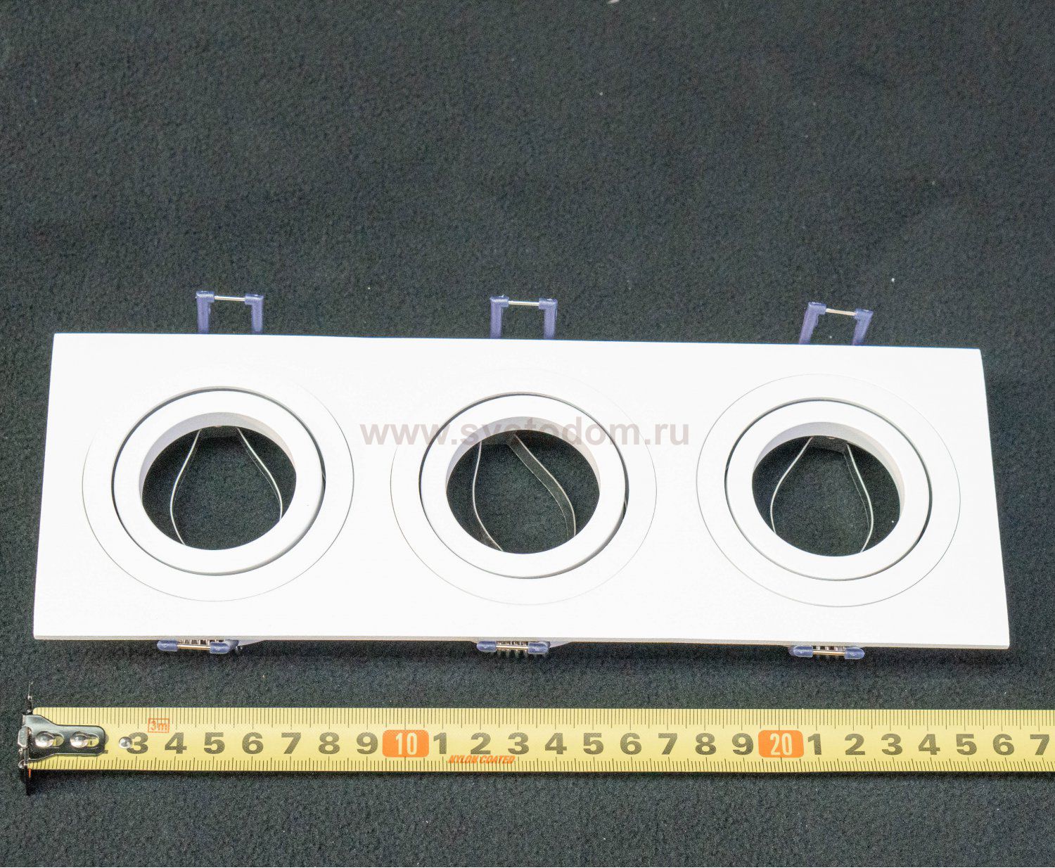 Светильник встраиваемый Maytoni DL024-2-03W белый