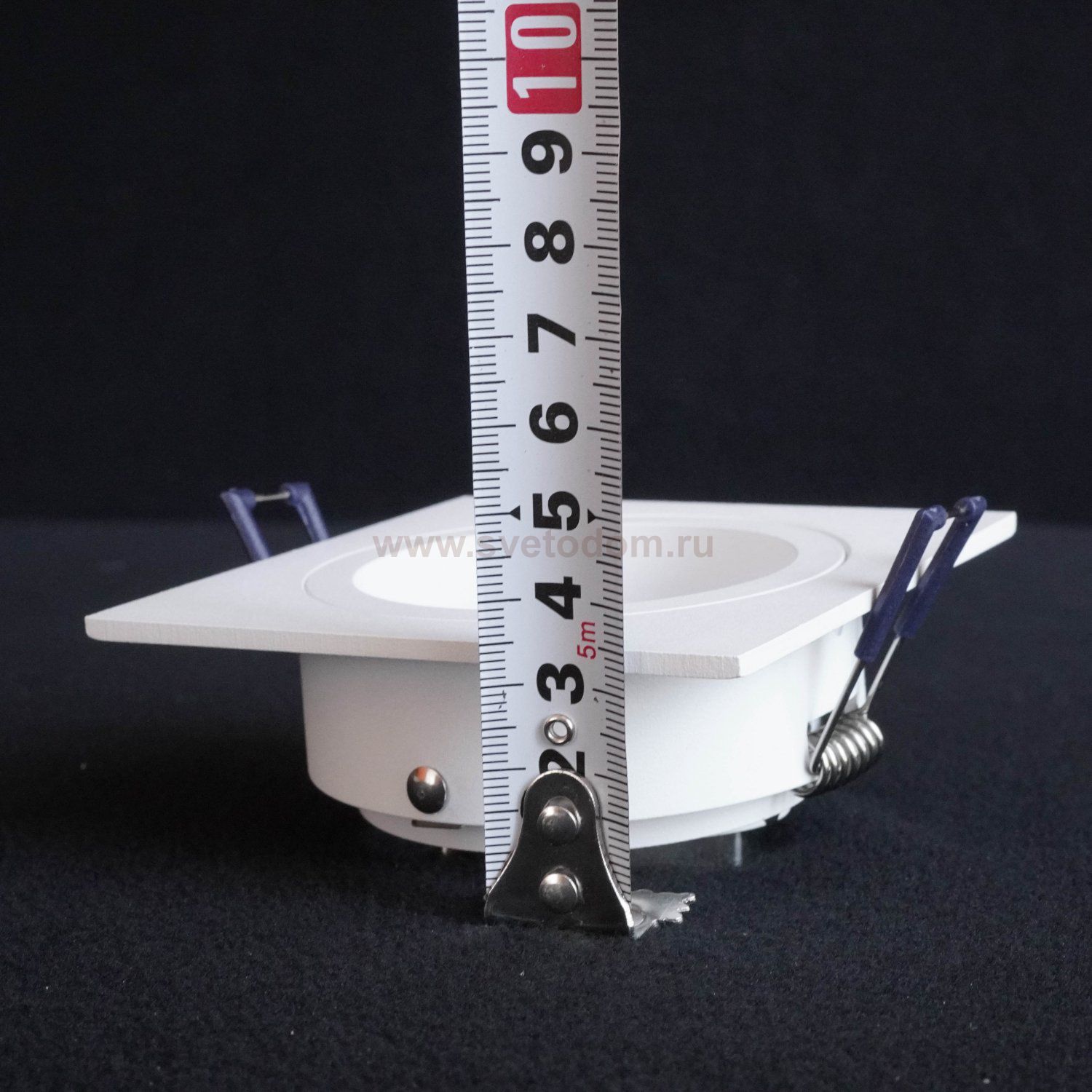 Светильник встраиваемый черный Maytoni DL026-2-01B