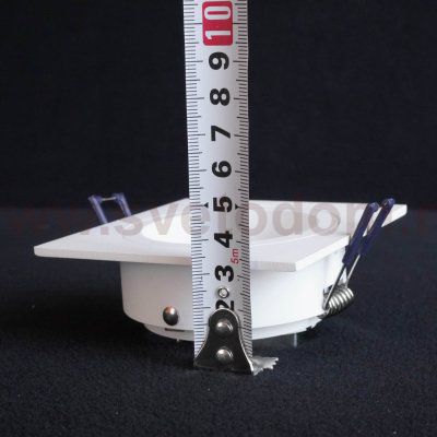 Светильник встраиваемый черный Maytoni DL026-2-01B