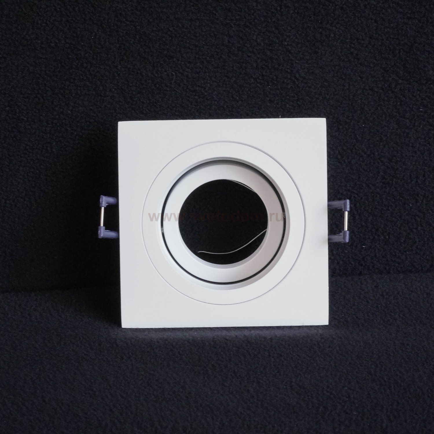 Светильник встраиваемый белый Maytoni DL026-2-01W