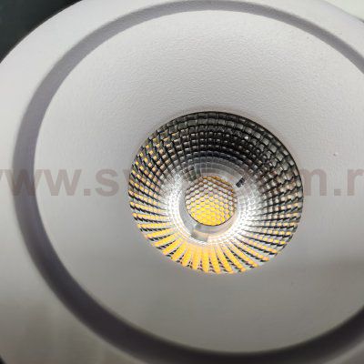 Встраиваемый светодиодный светильник Maytoni DL031-2-L8W Yin