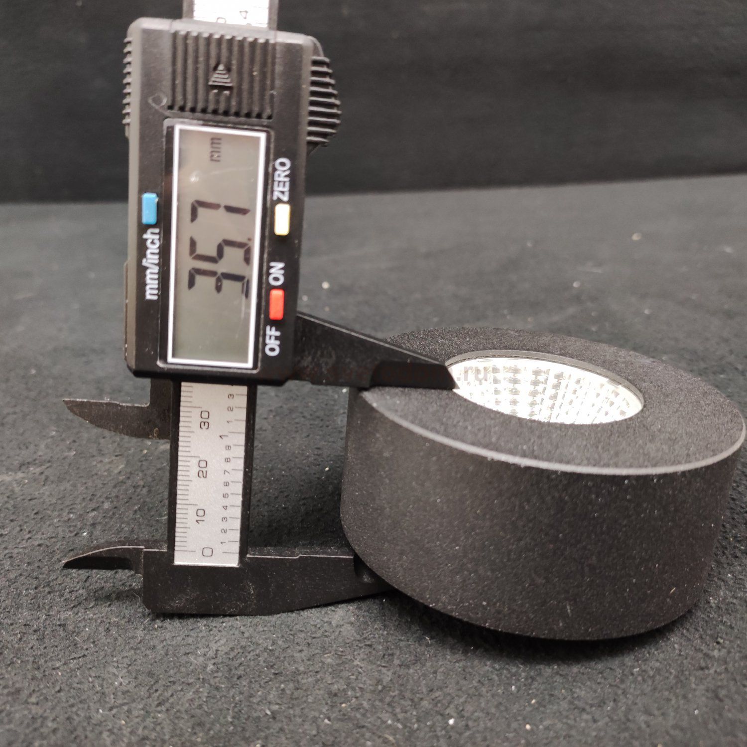 Светильник светодиодный накладной Donolux DL18812/7W Black R