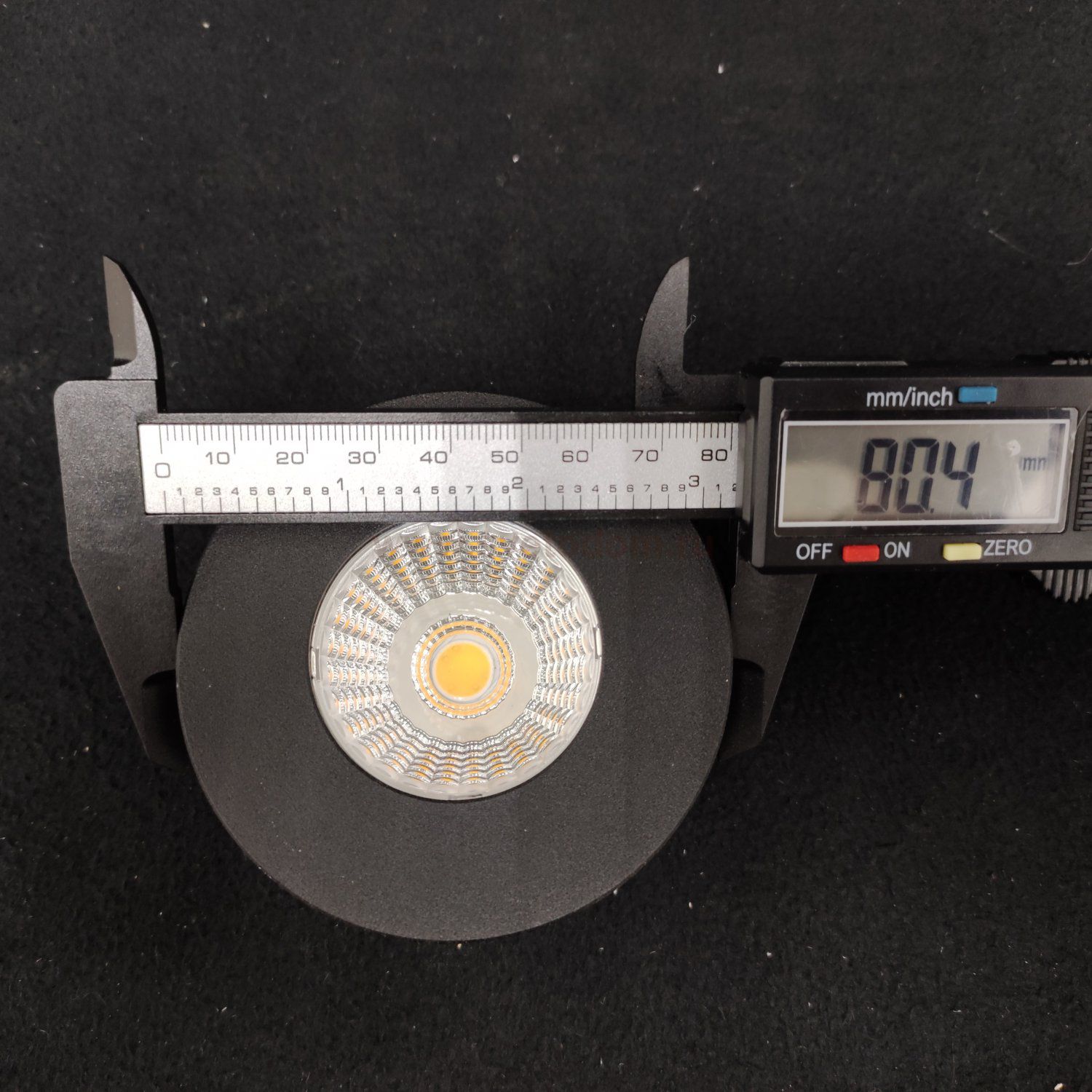 Светильник светодиодный накладной Donolux DL18812/7W Black R