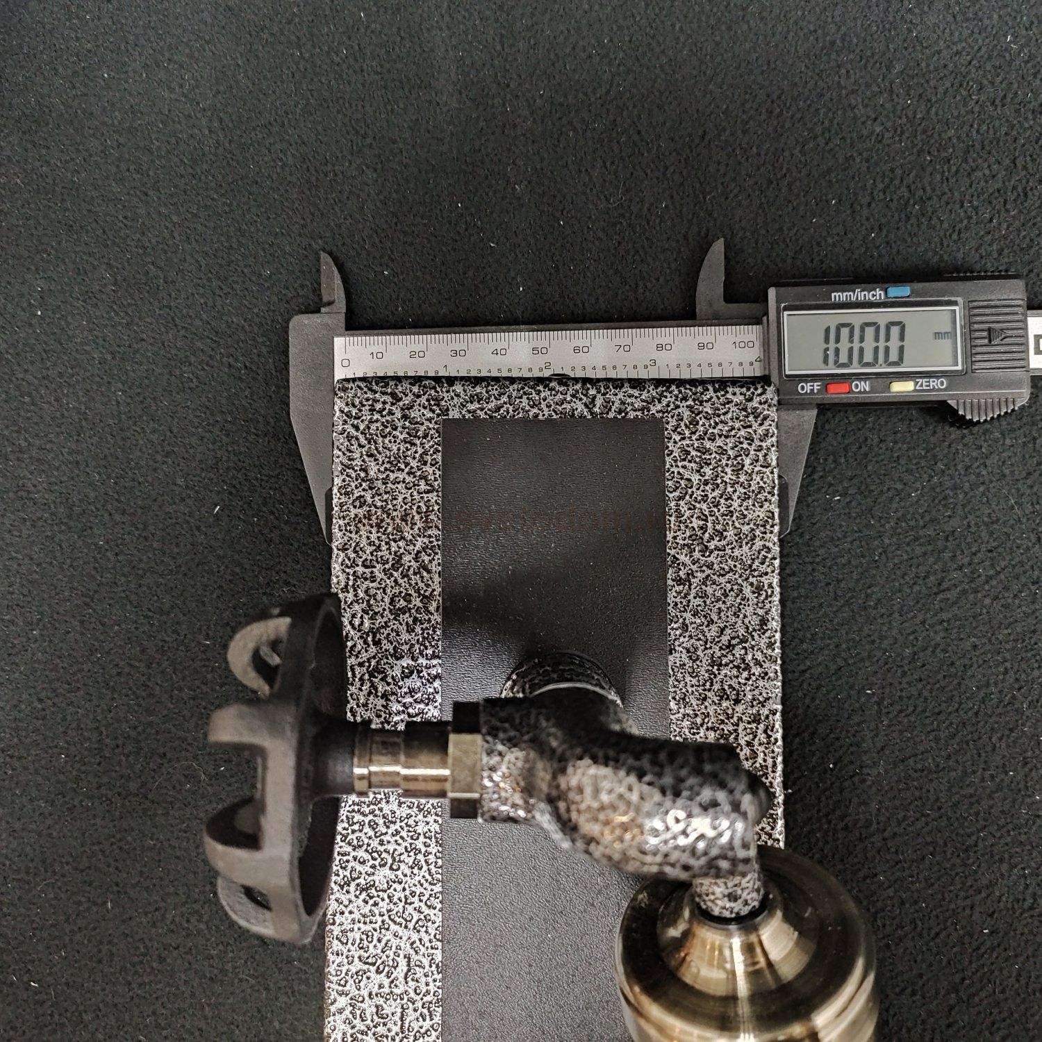 Светильник настенный бра лофт в виде крана Eglo 49102