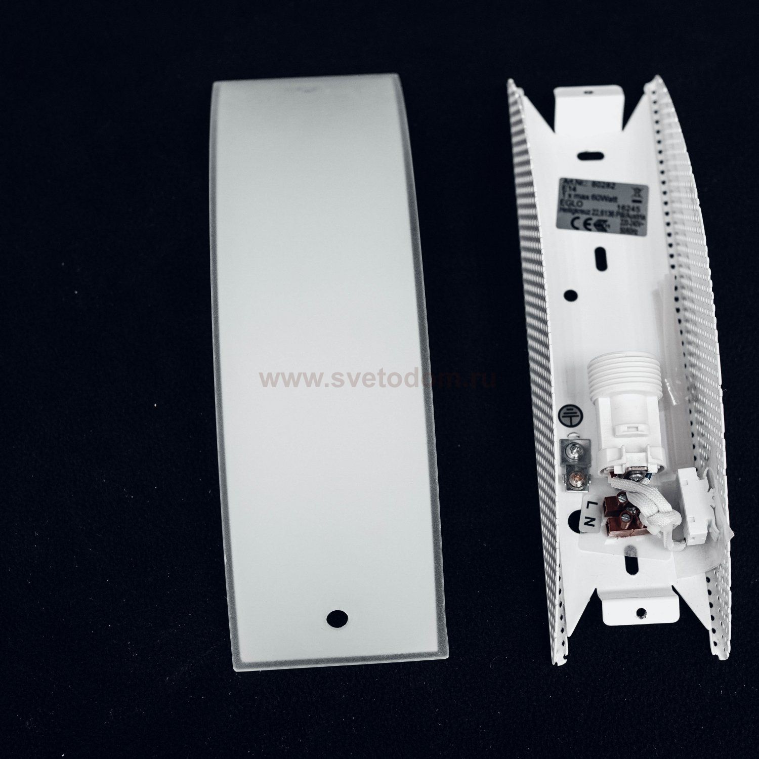 Светильник для ванной комнаты и зеркал Eglo 80282 BARI