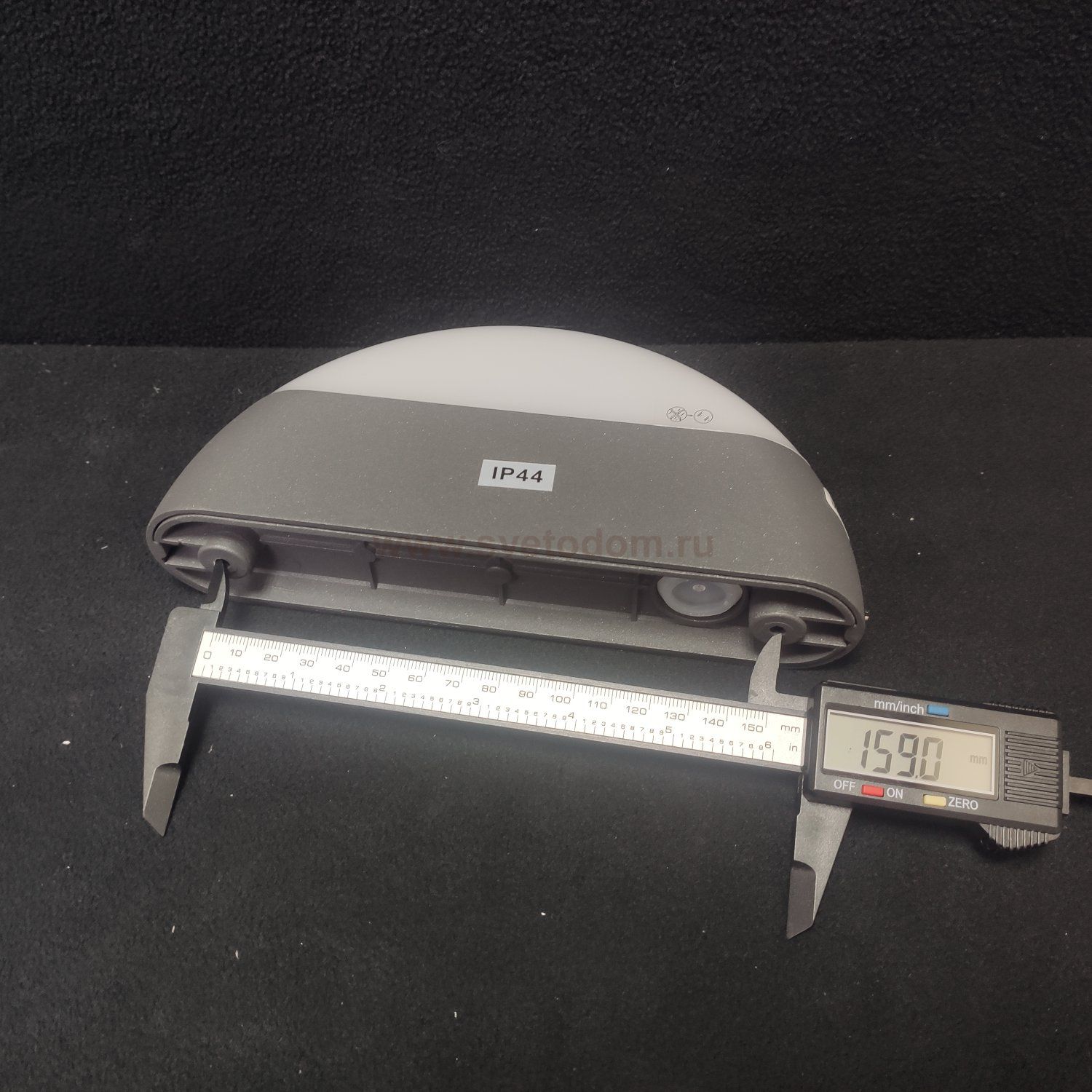 Уличный светодиодный настенный светильник Eglo 95092 BERSON