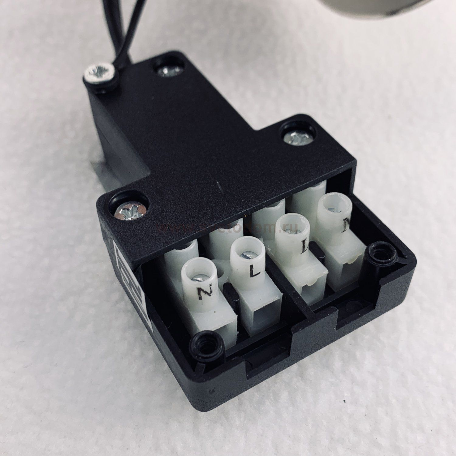 Уличный светодиодный светильник встраиваемый Eglo 96415 PINEDA-IP