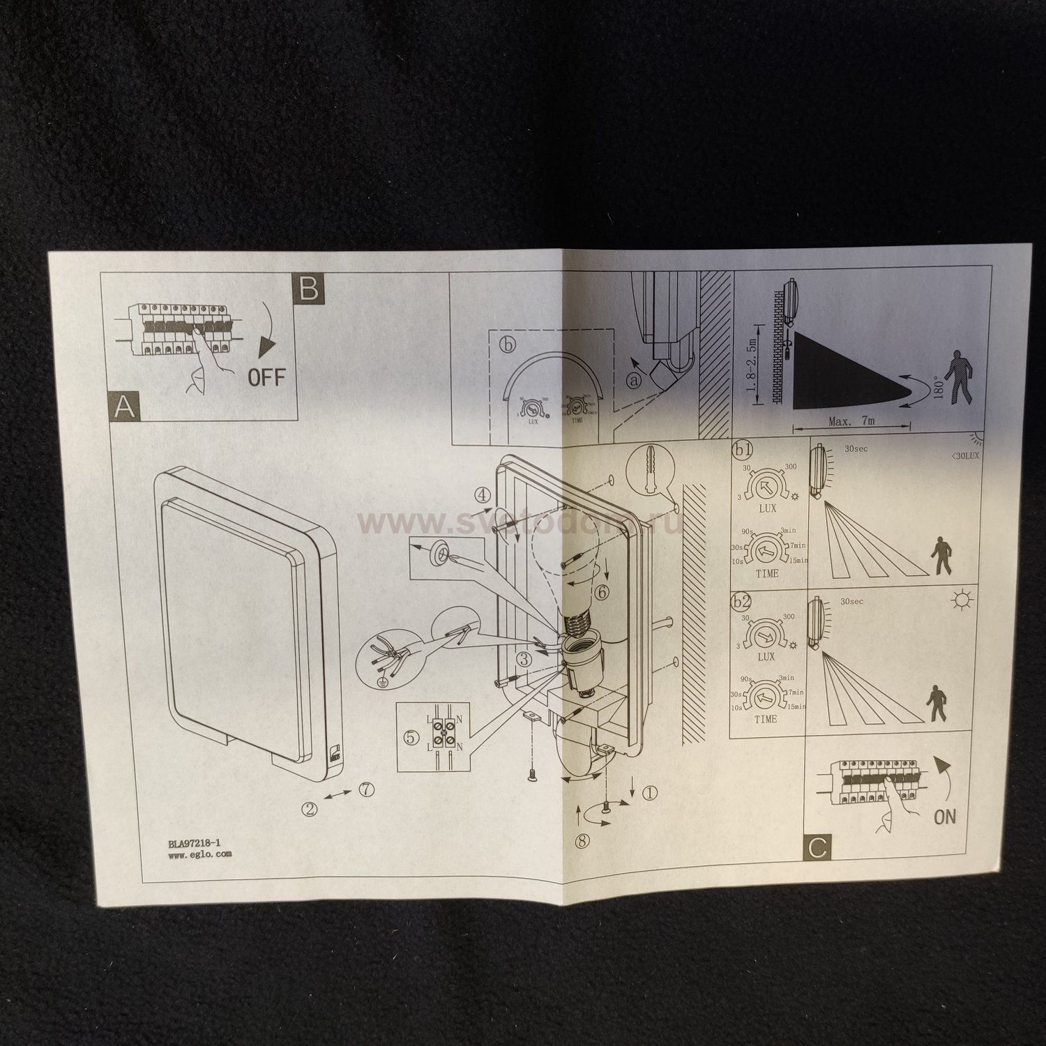 Уличный светильник наcтенный с датчиком движения Eglo 97218 MUSSOTTO