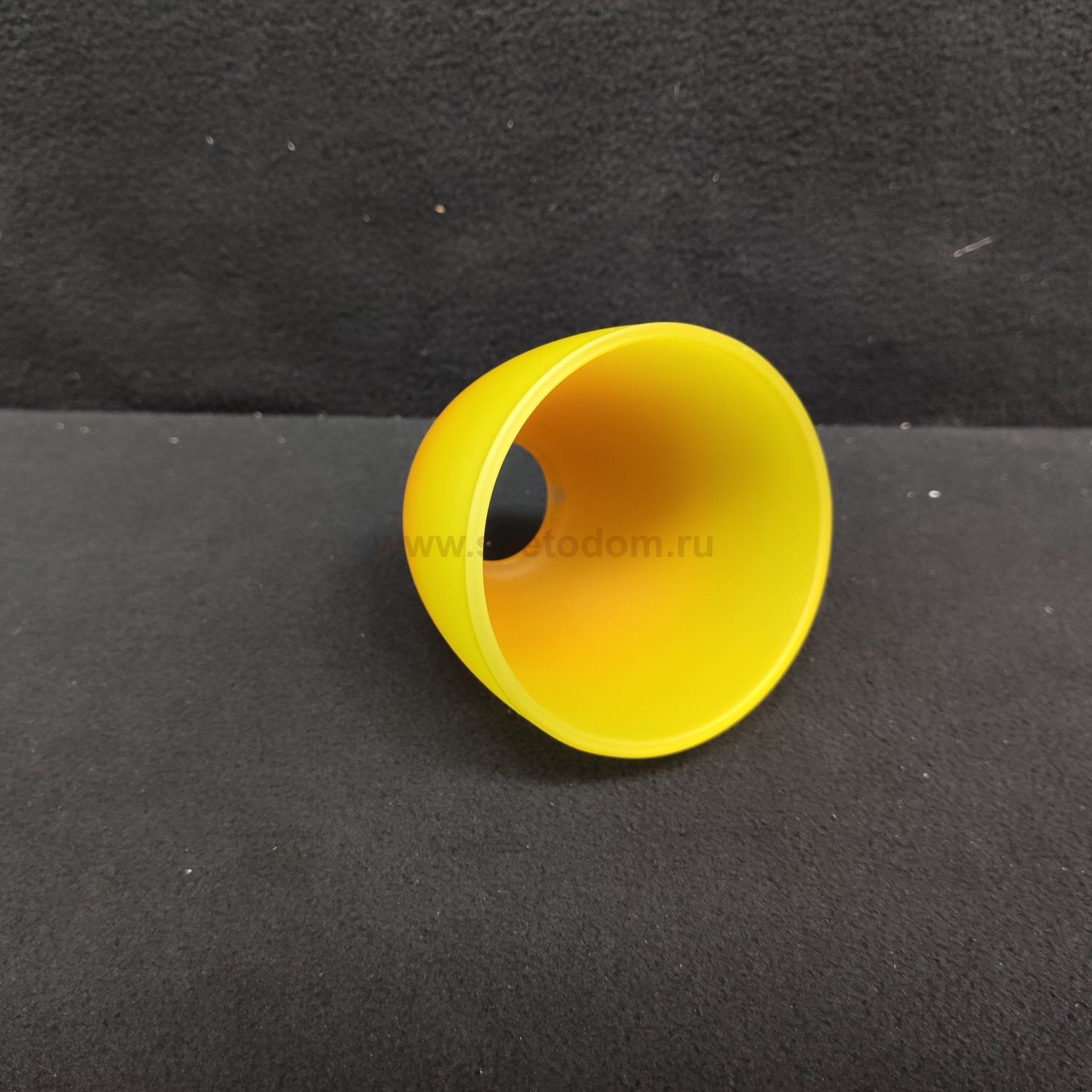 Плафон боковой подсветки торшера 86655 Eglo GL2062 80*75мм E14