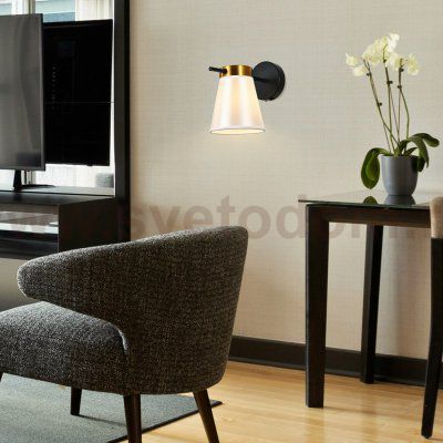 Настенный светильник 120005/1W E14*40W Black/Gold