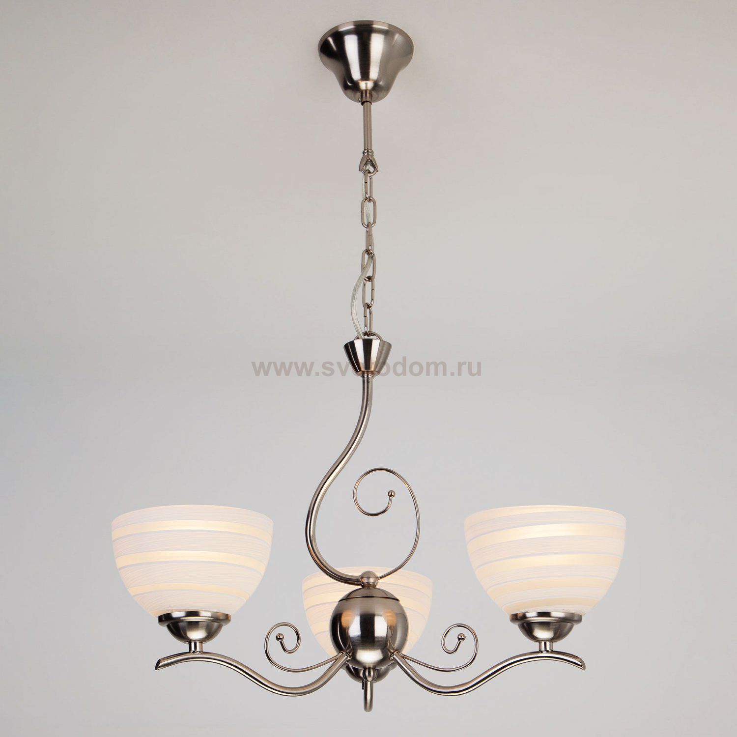 Люстра Eurosvet 30116/3 сатин-никель