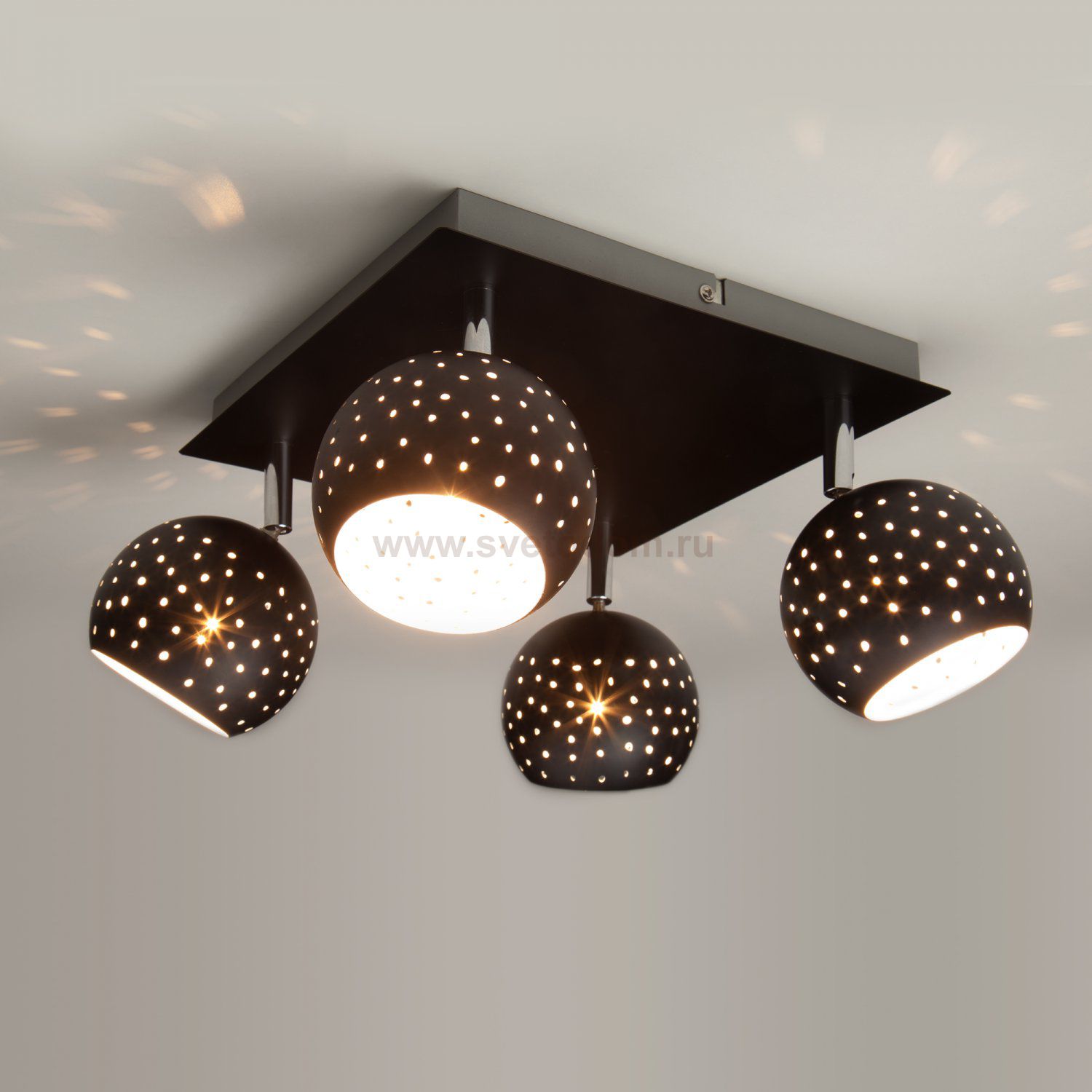 Люстра Eurosvet 20059/4 черный