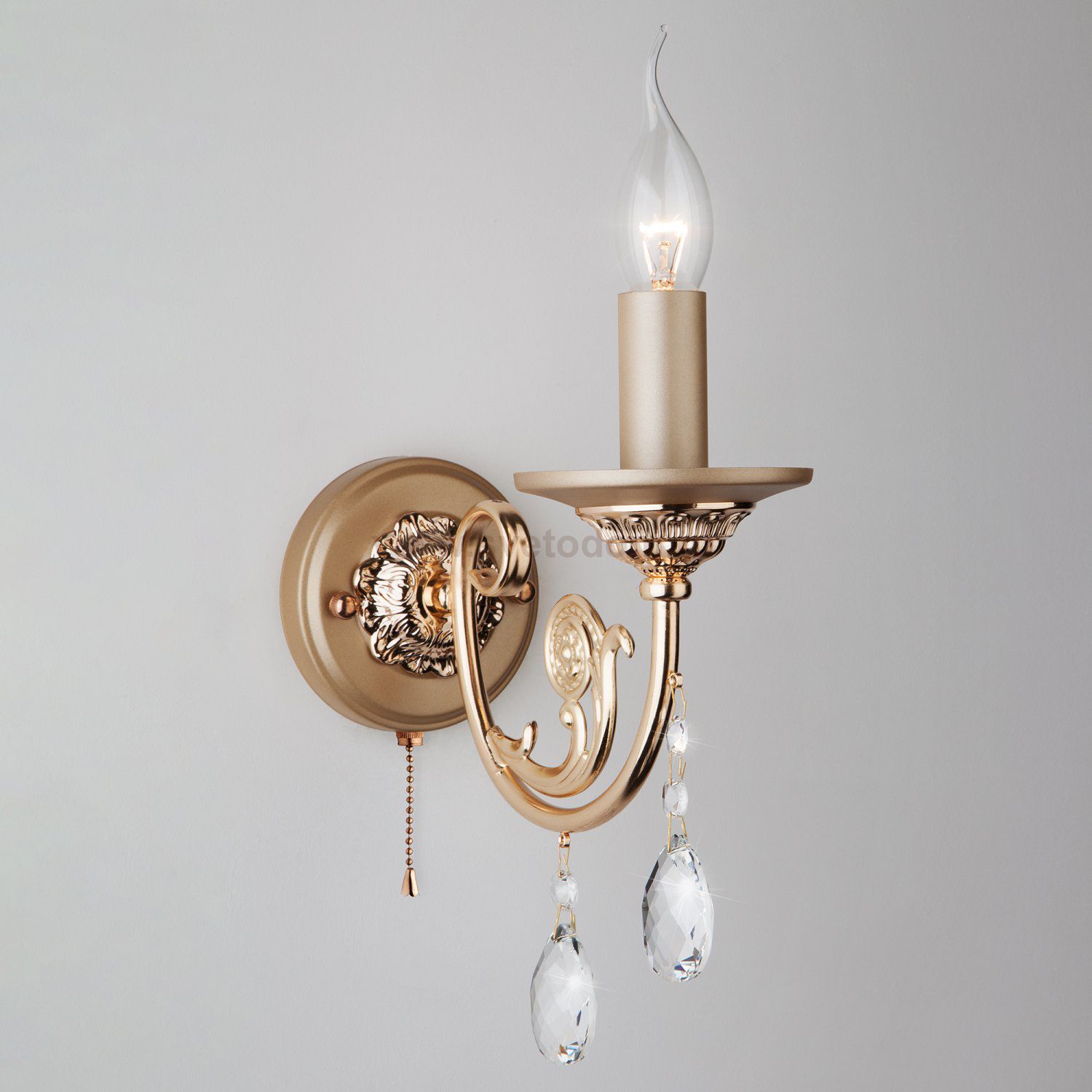 Настенный светильник бра Eurosvet 10079/1 золото/прозрачный хрусталь Strotskis