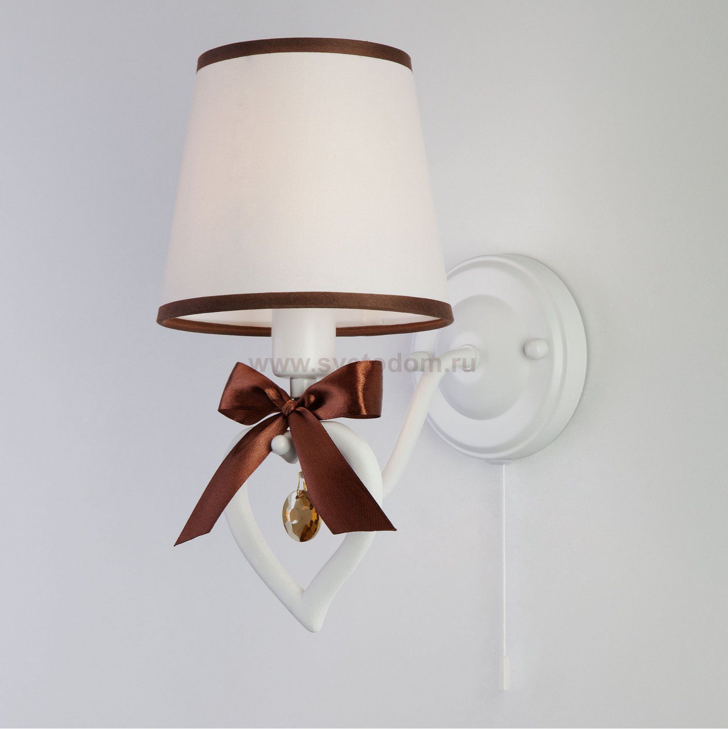 Настенный светильник бра Eurosvet 60066/1 белый/коричневый