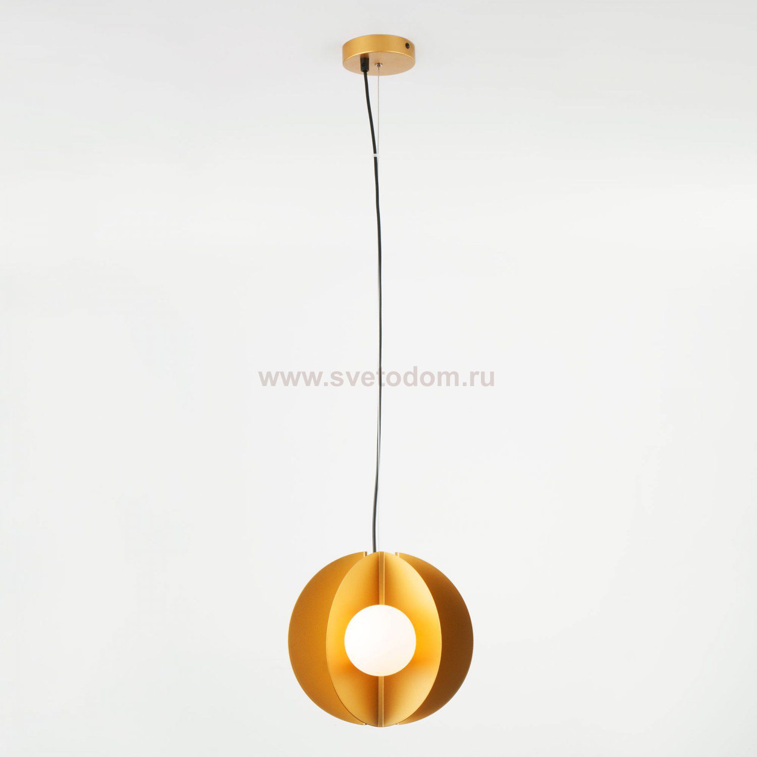 Светильник Eurosvet 50144/3 золото