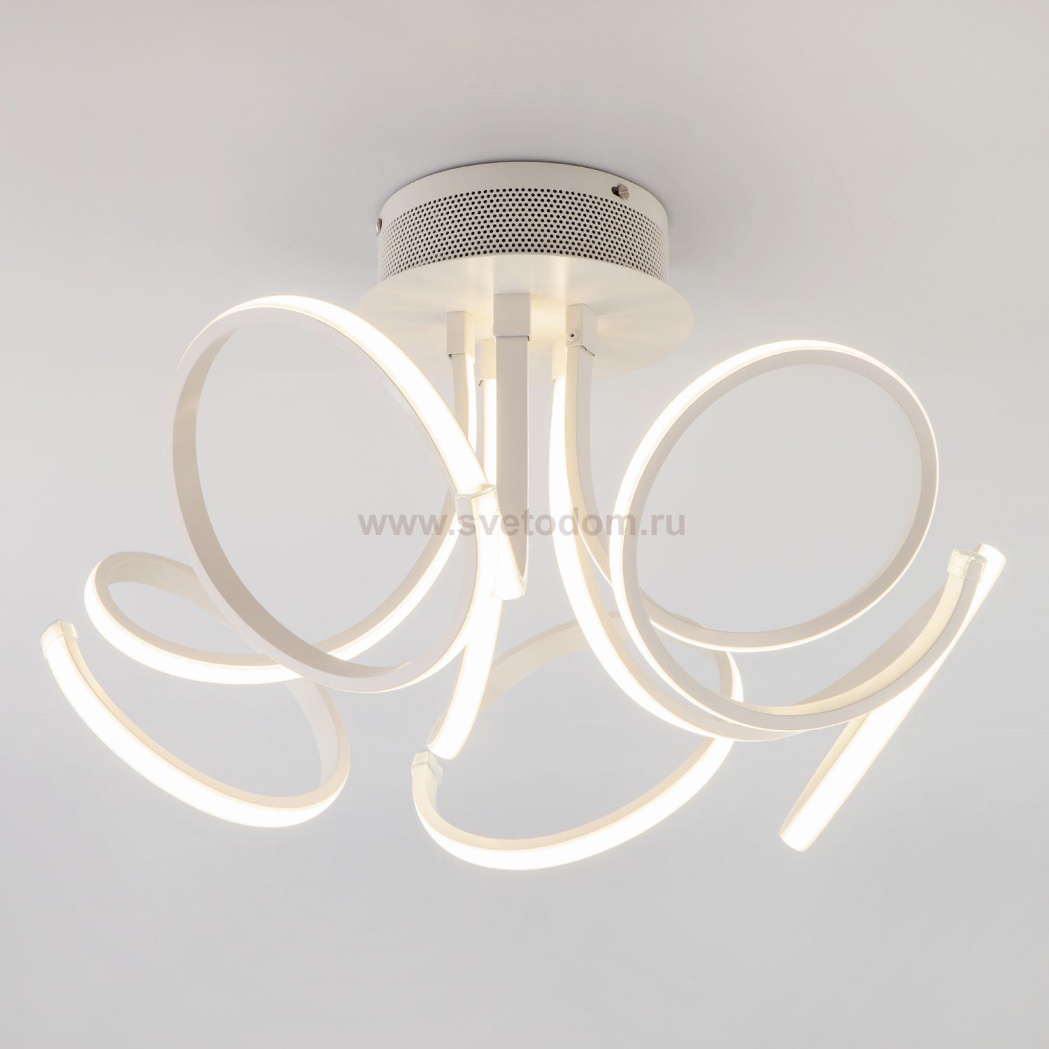 Люстра светодиодная Eurosvet 90111/5 белый