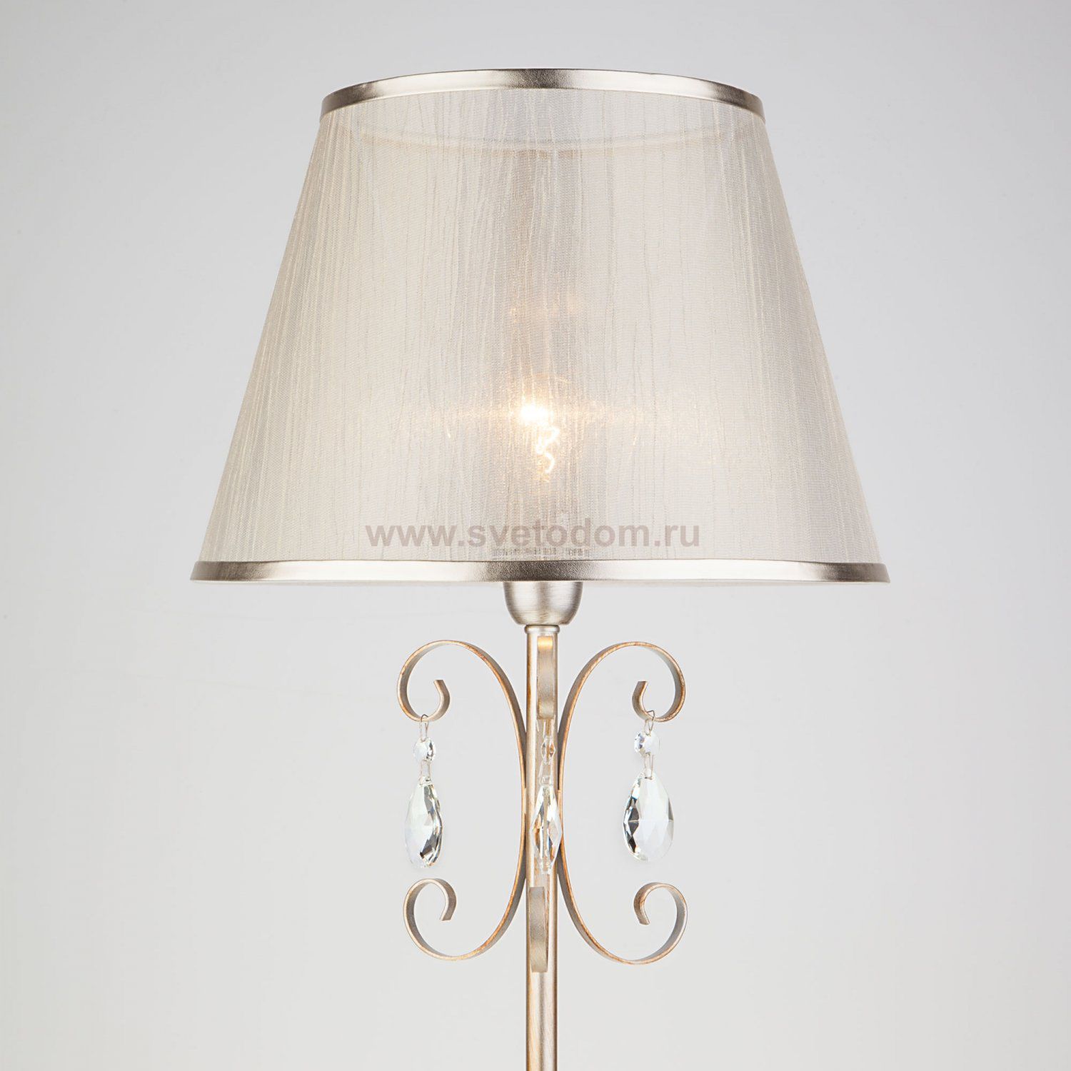 Абажур к торшеру Eurosvet 1052