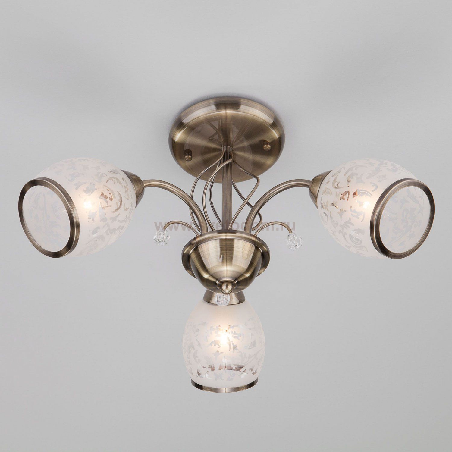 Потолочная люстра античная бронза 30026/3 античная бронза