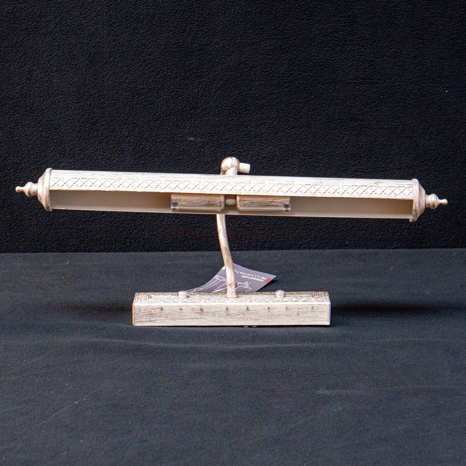 Светильник для картин Favourite 1288-2W