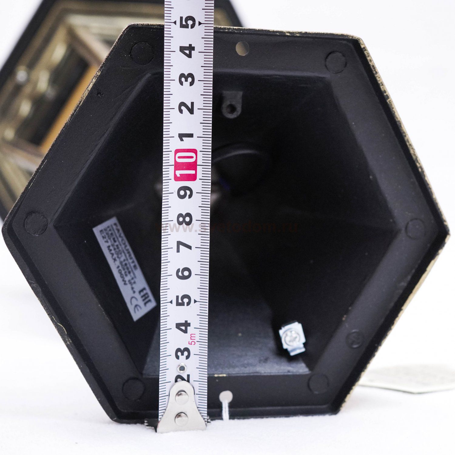 Уличный светильник Favourite 1808-1T London