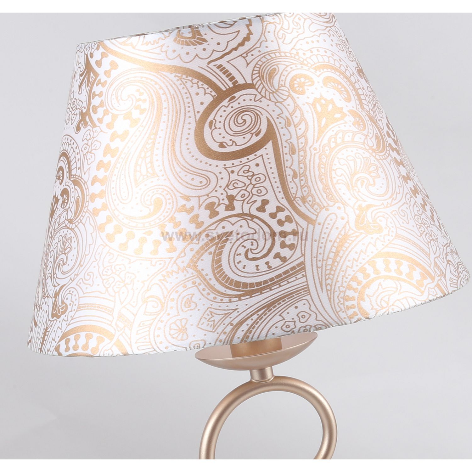 Настольный светильник Favourite 2560-1T Aleranto