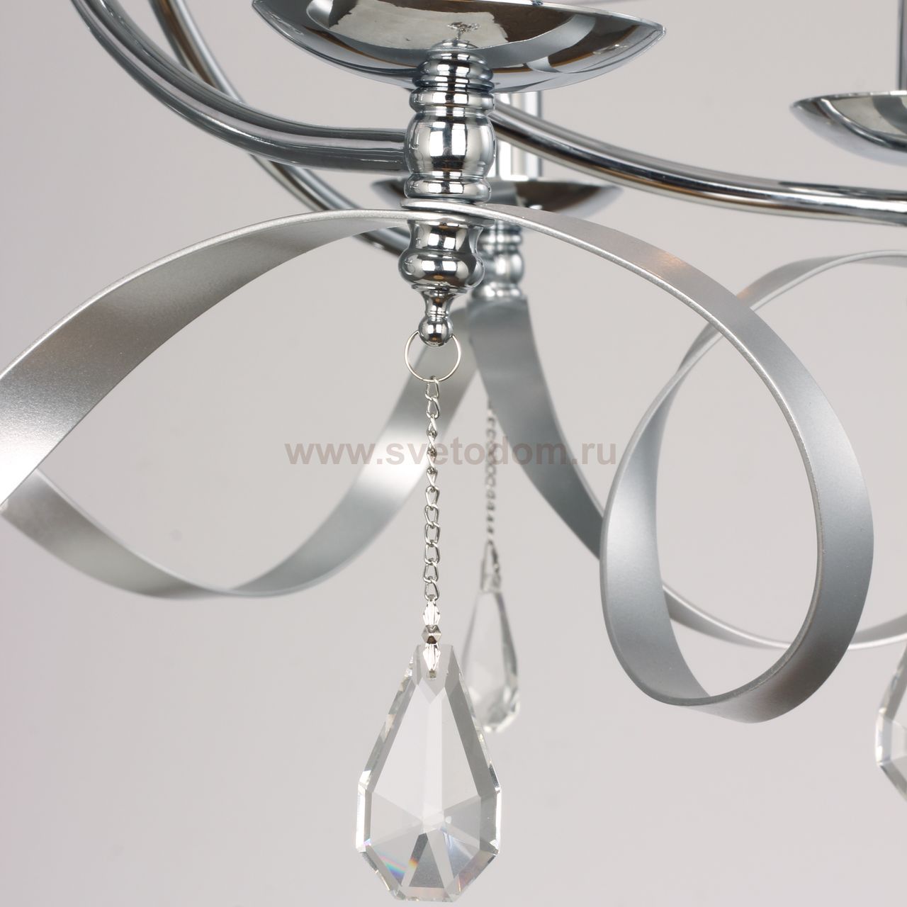 Люстра подвесная с абажурами Favourite 2597-6P Amabilis