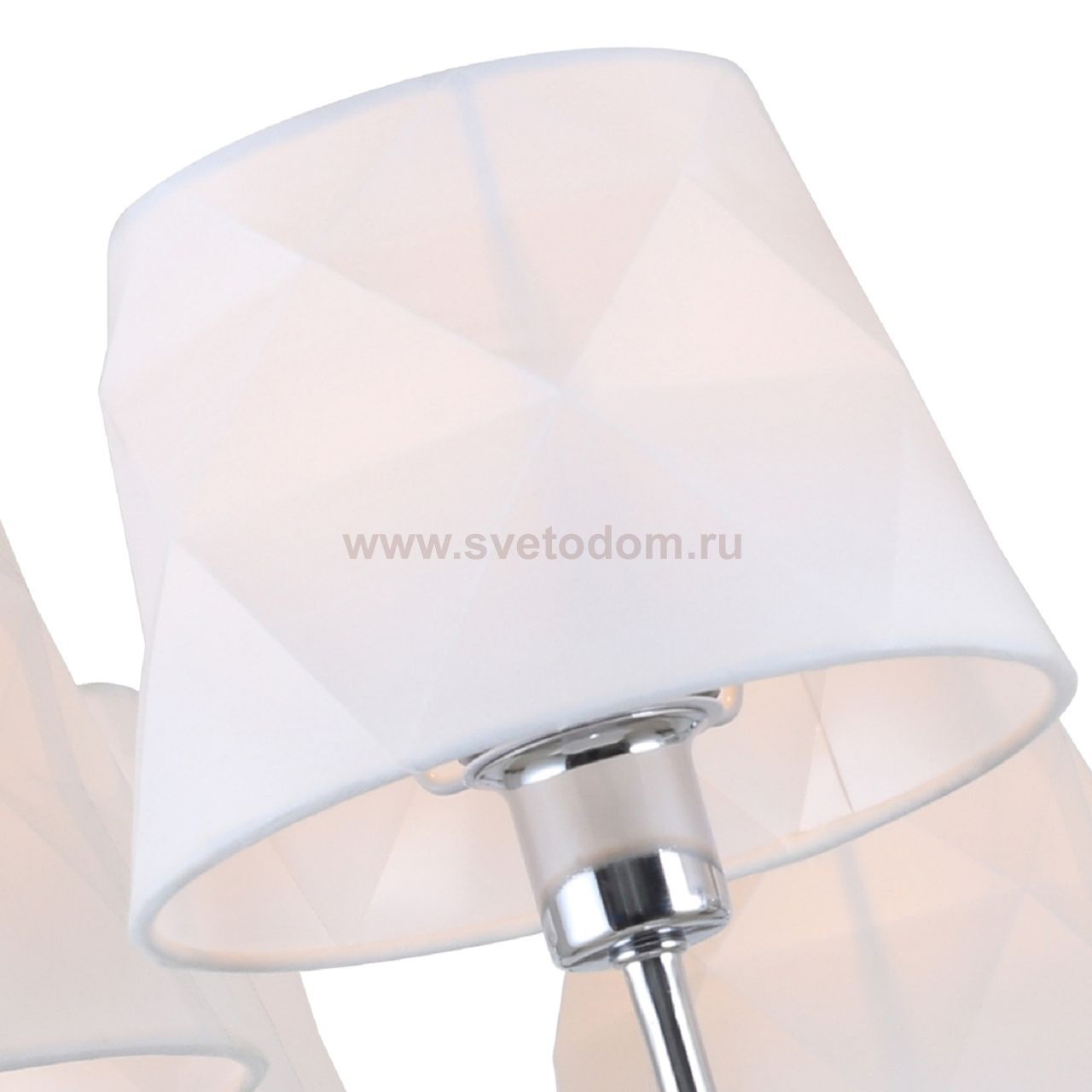 Потолочная люстра Favourite 2659-8P Lilian