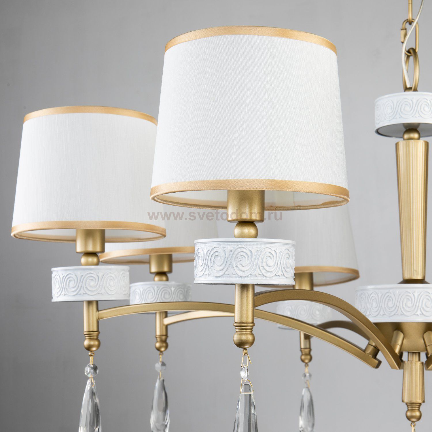 Люстра Favourite 2706-8P