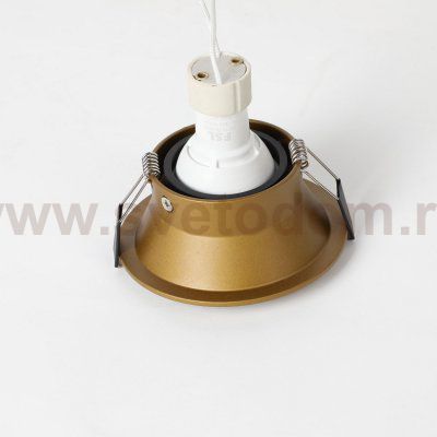 Врезной светильник Favourite 2792-1C Retro