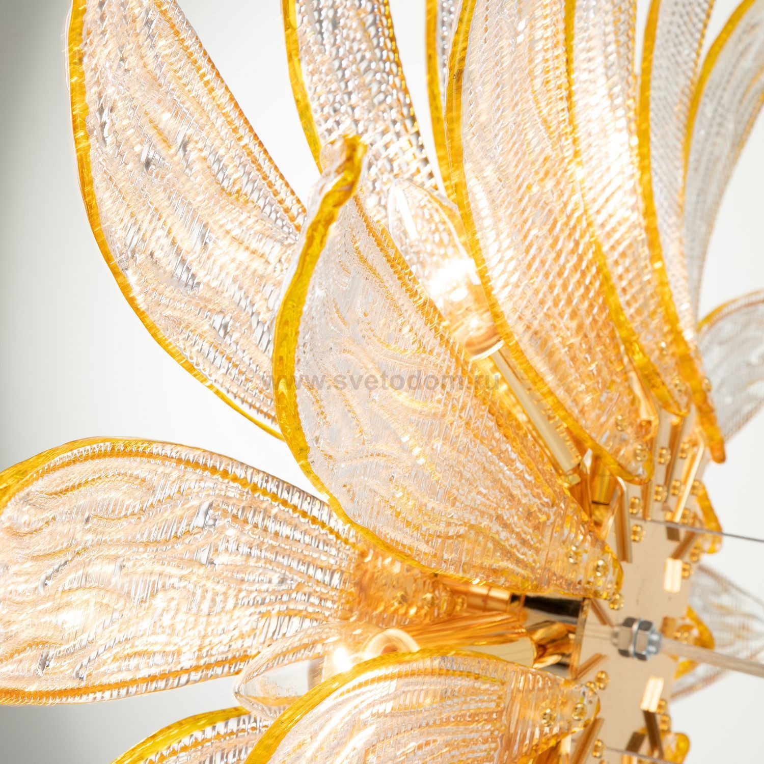 Люстра цветок Favourite 2879-8P