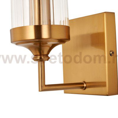 Настенный светильник Favourite 2927-1W Basis