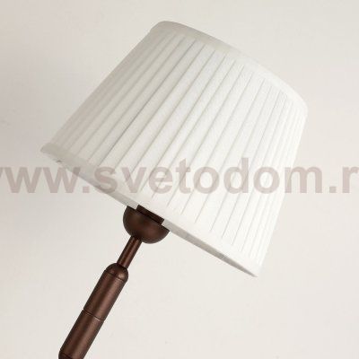 Настольный светильник Favourite 2953-1T Avangard