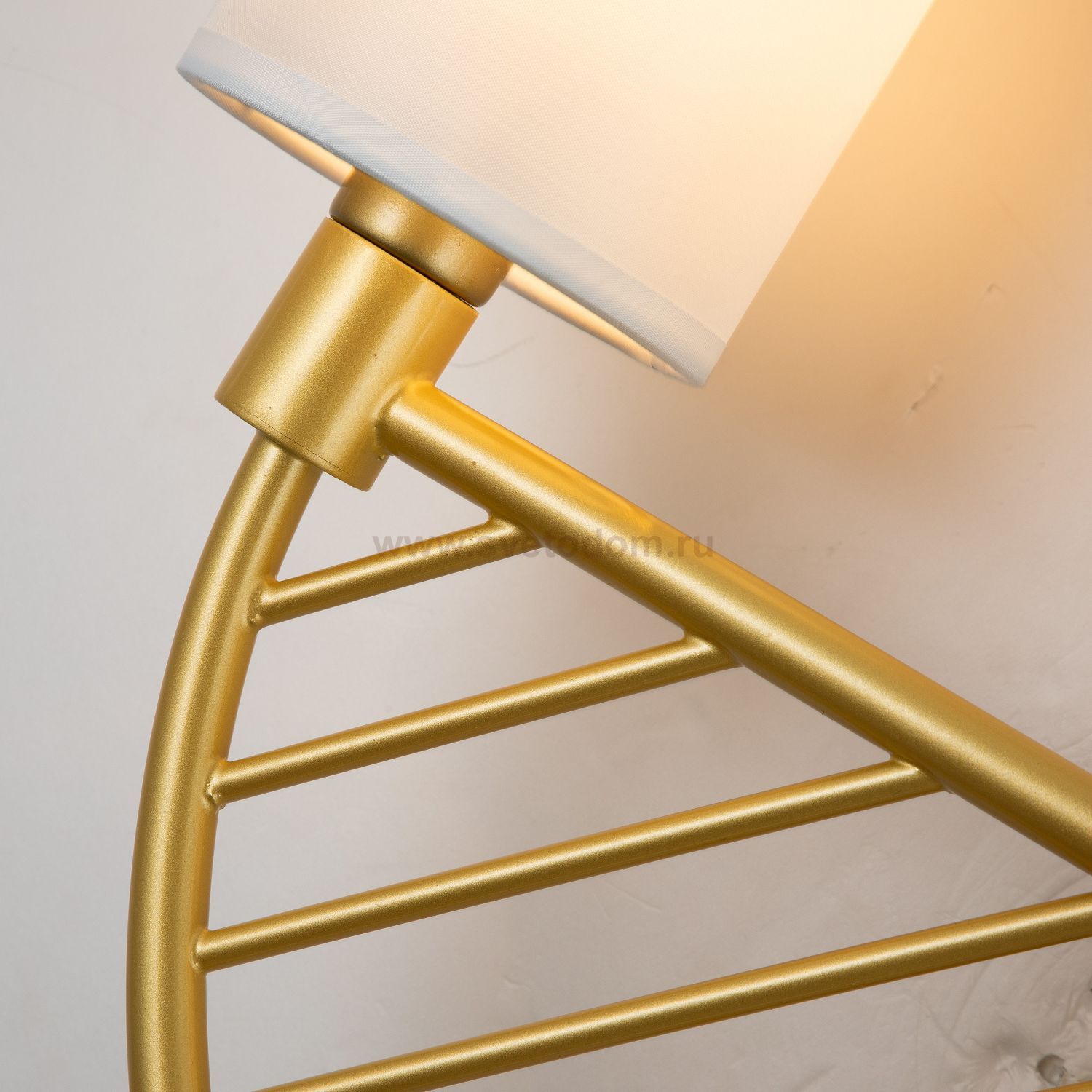 Настенный светильник Favourite 2992-2W Arc