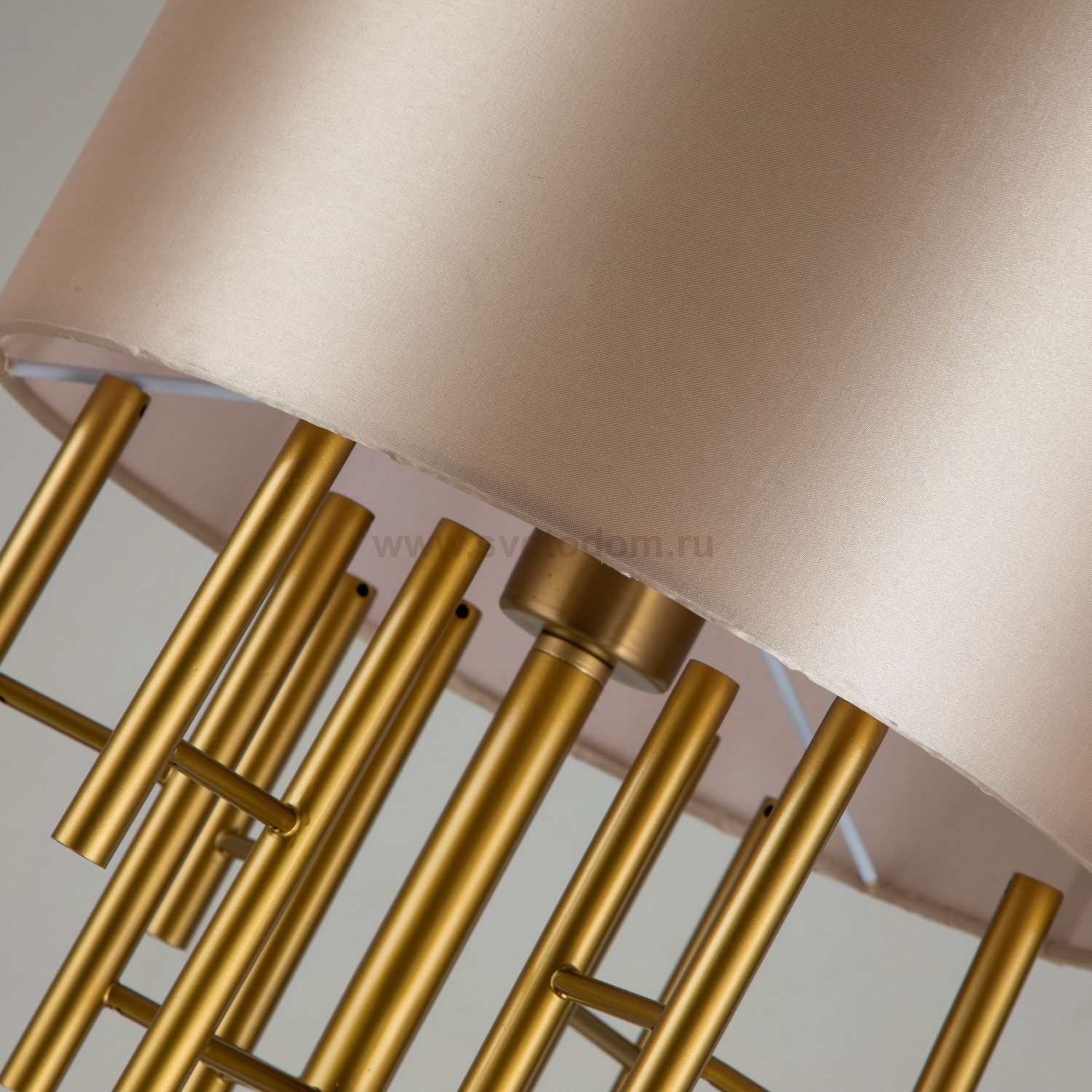 Напольный светильник Favourite 2993-1F Cosmo