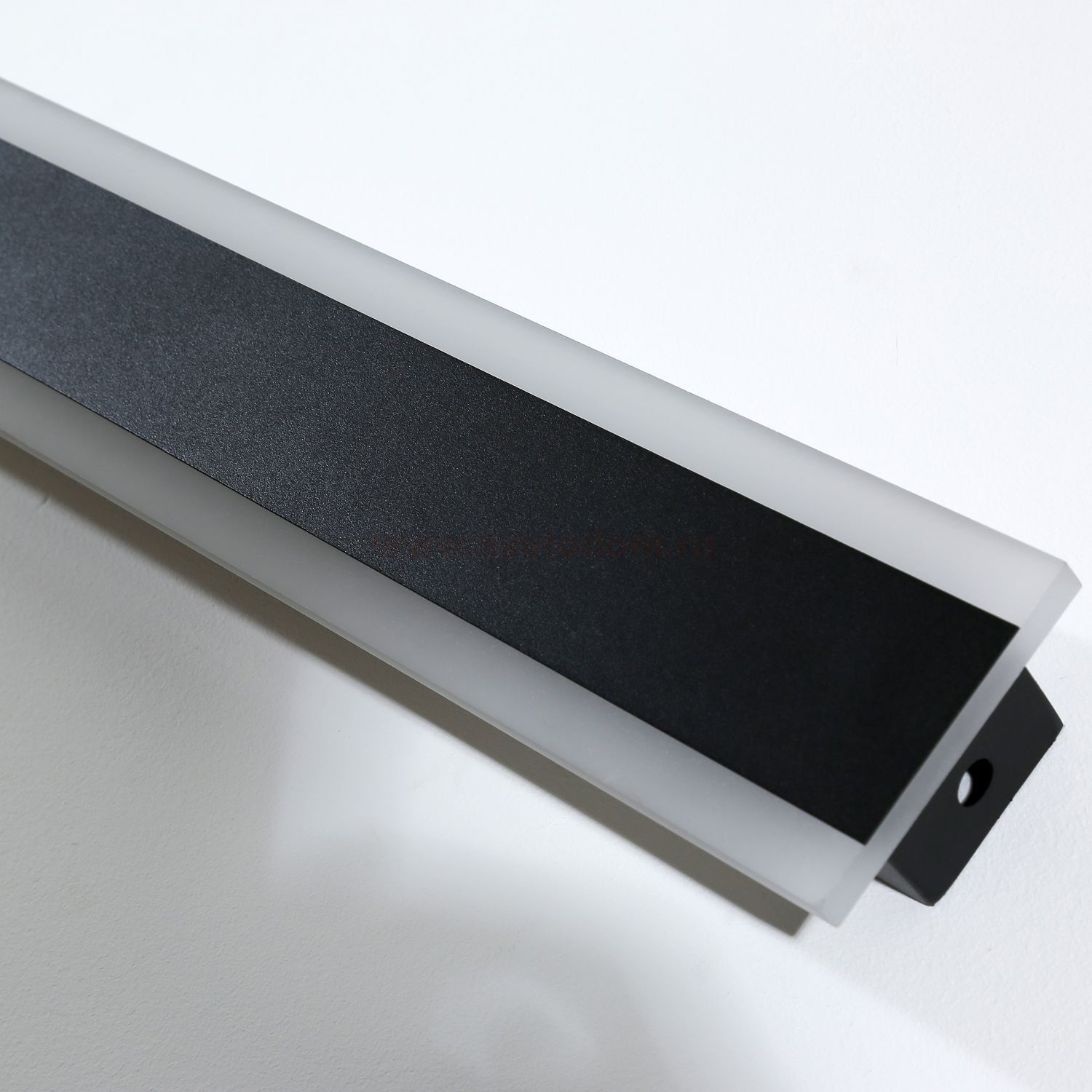 Уличный светильник Favourite 4044-1W Sagitta