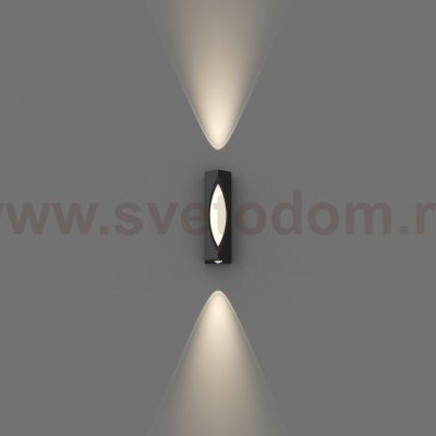 уличный настенный светильник Favourite 4848-2W Rombo